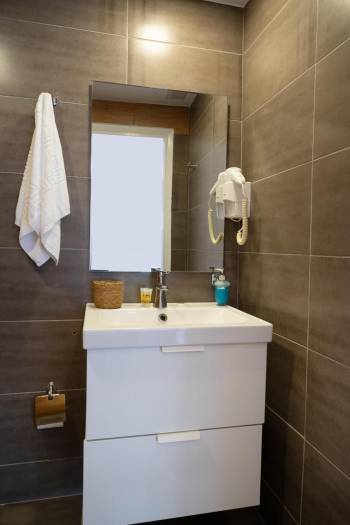Double Room with Balcony15